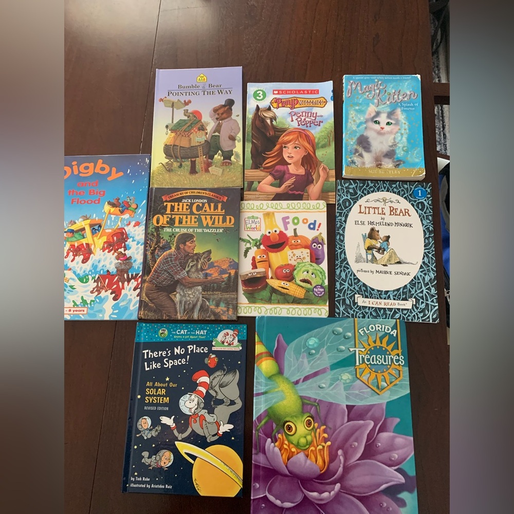 Lot of 9 children’s books